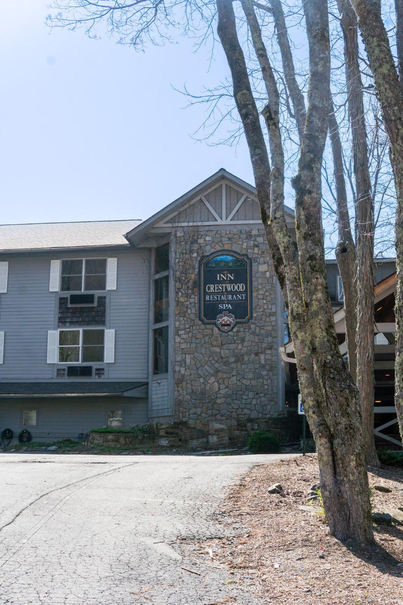 Inn At Crestwood Boone Exterior photo